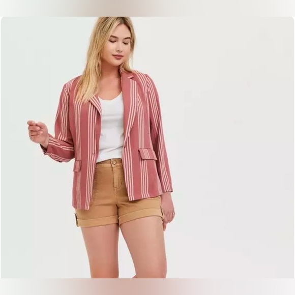 TORRID BOYFRIEND BLAZER - Picture 2 of 7
